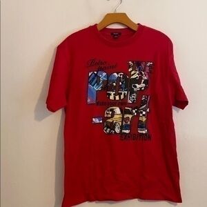 RETRO PAINT POP ART RED SHIRT SIZE MEDIUM